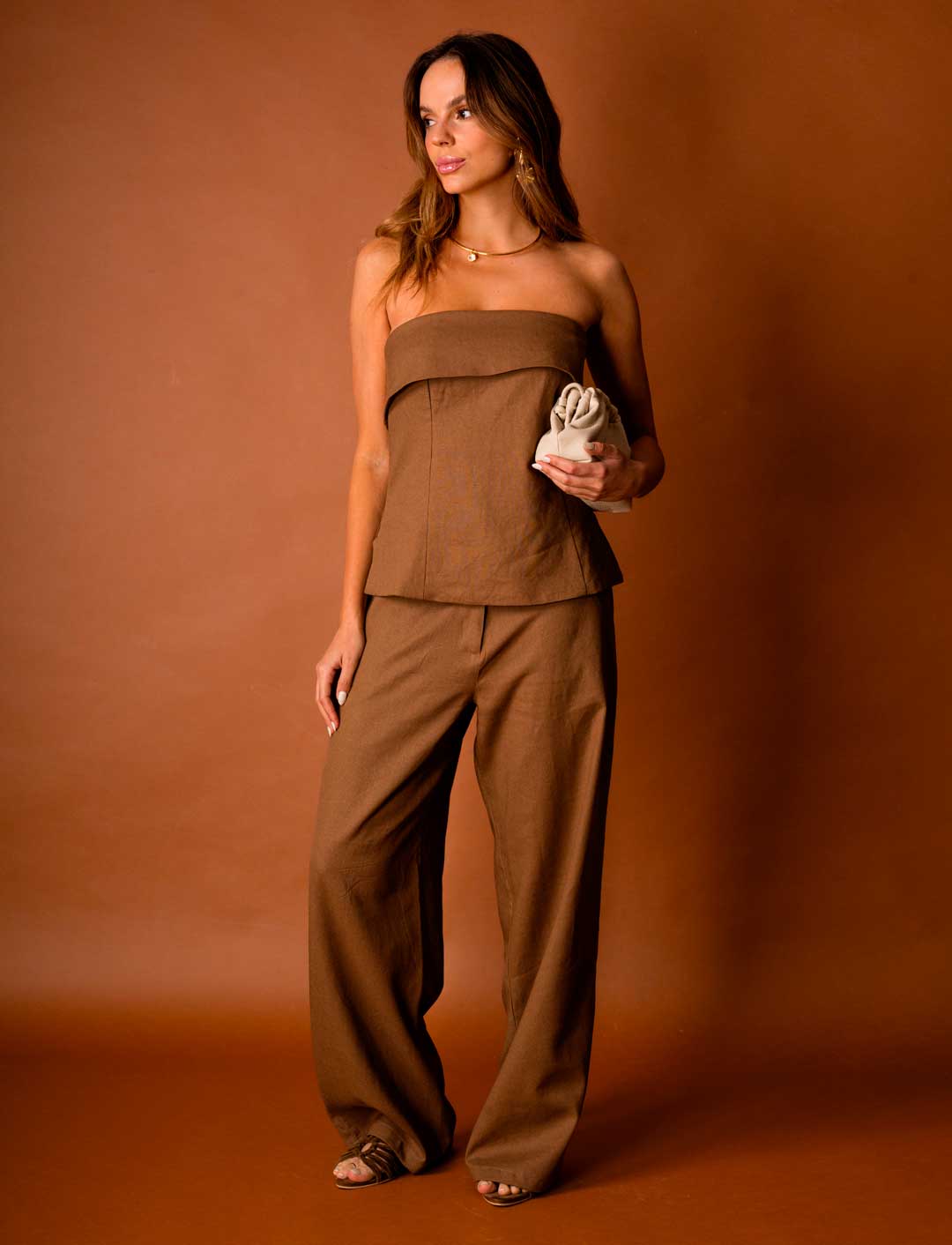 PANTALÓN LINO MÓNACO CAMEL C-Vive