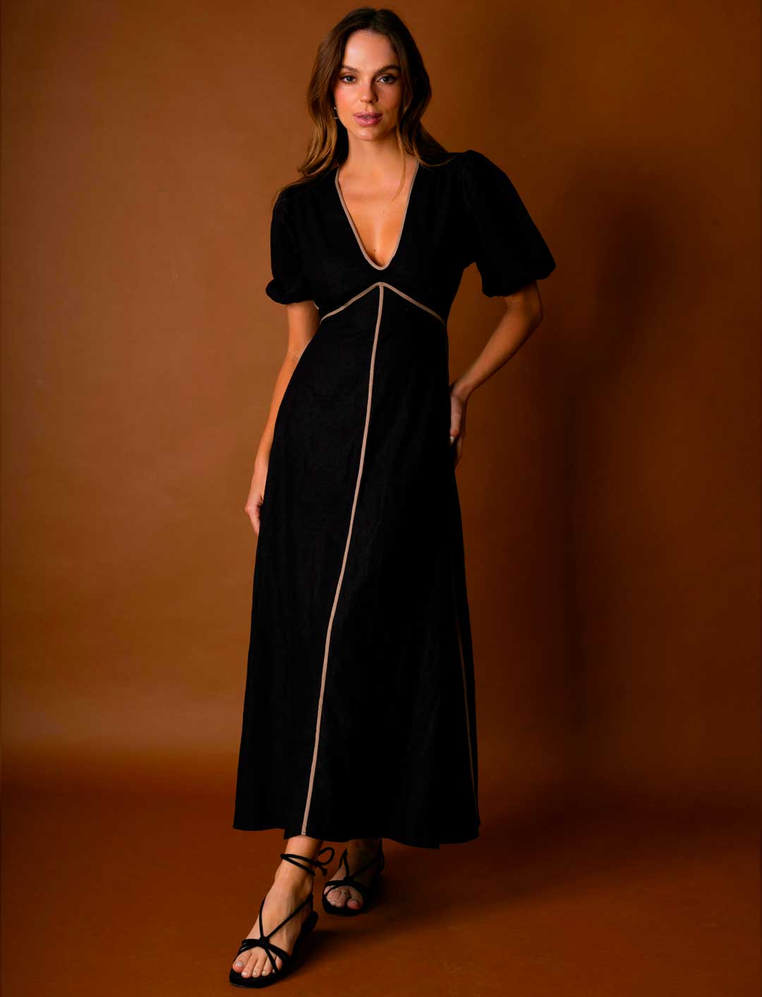 VESTIDO LINO CAPRI NEGRO C-Vive Colombia