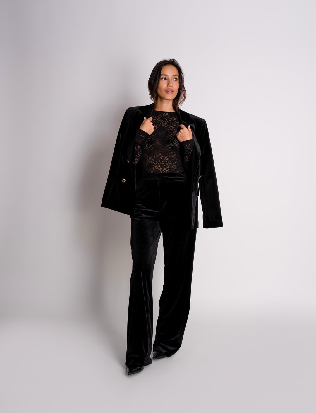 PANTALÓN VELVET TERCIOPELO NEGRO C-Vive