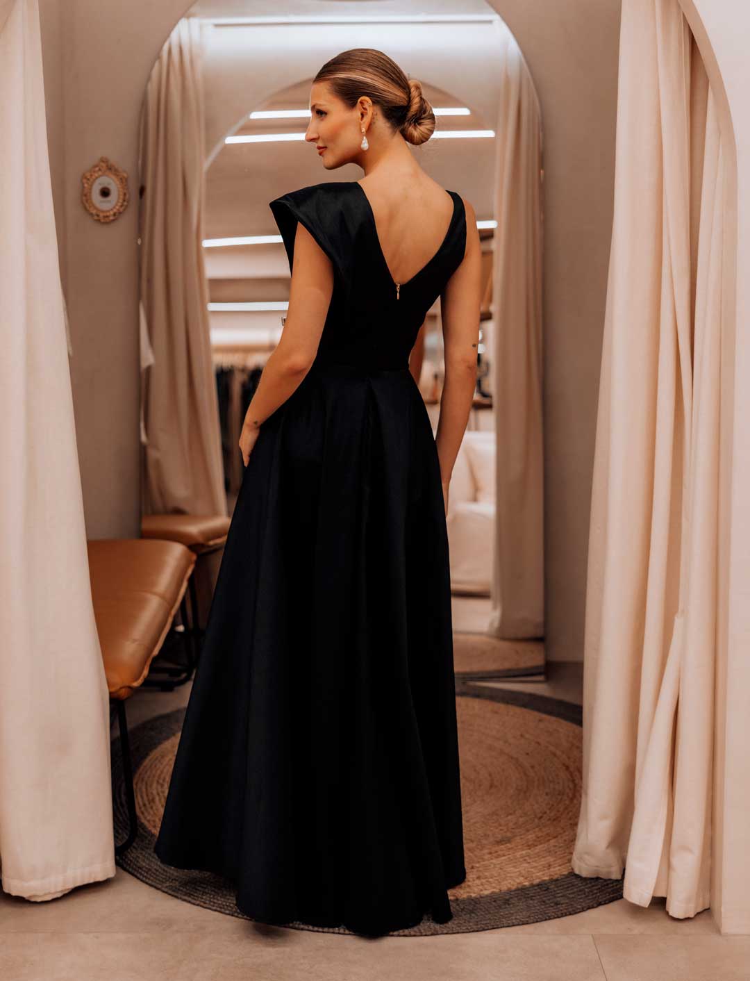 VESTIDO GRETA NEGRO C-Vive Colombia